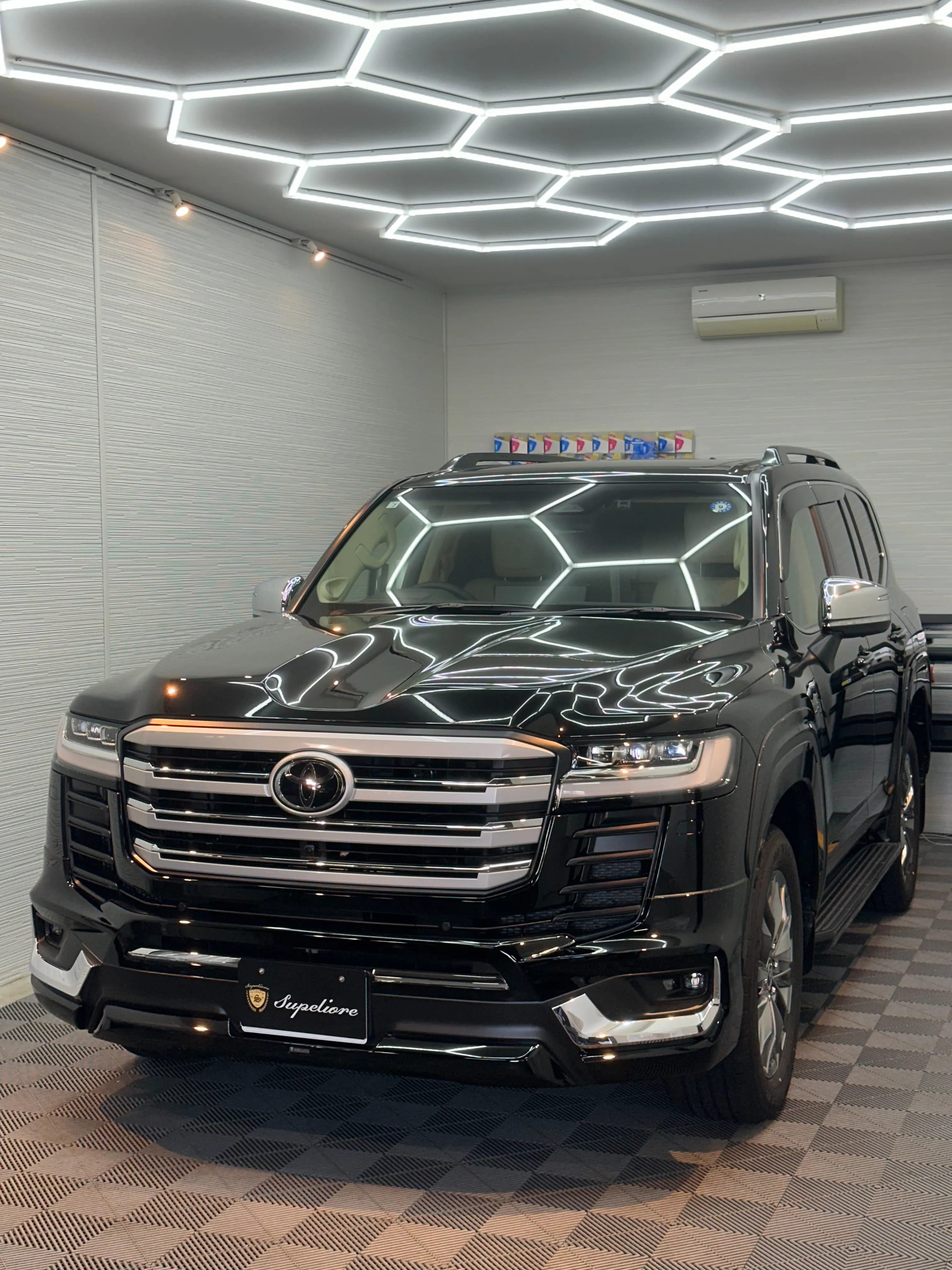 #toyota #landcruiser300 #gyeon...